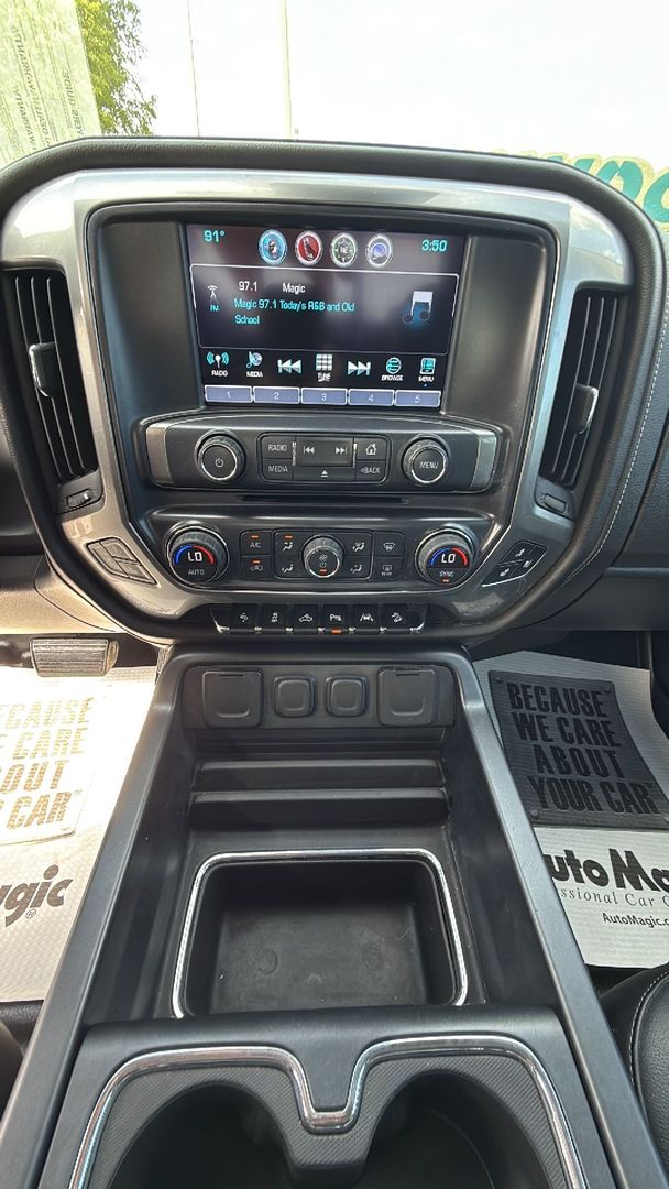 Image 9 of 2016 CHEVROLET SILVERADO 1500 CREW CAB