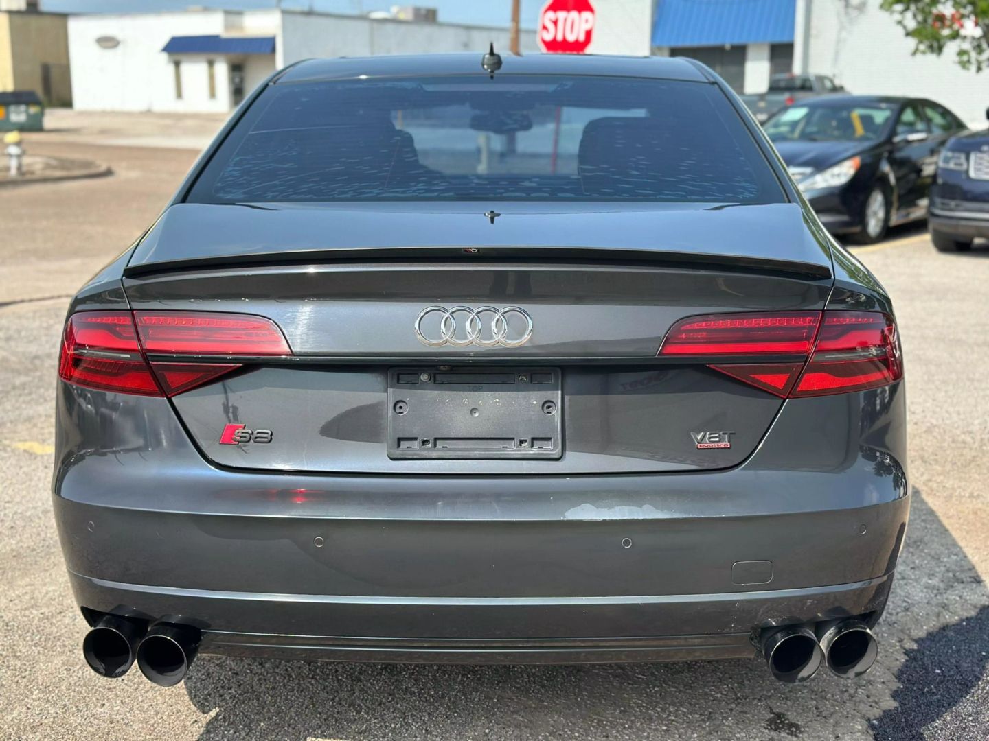 2017 Audi A8 - Image 8