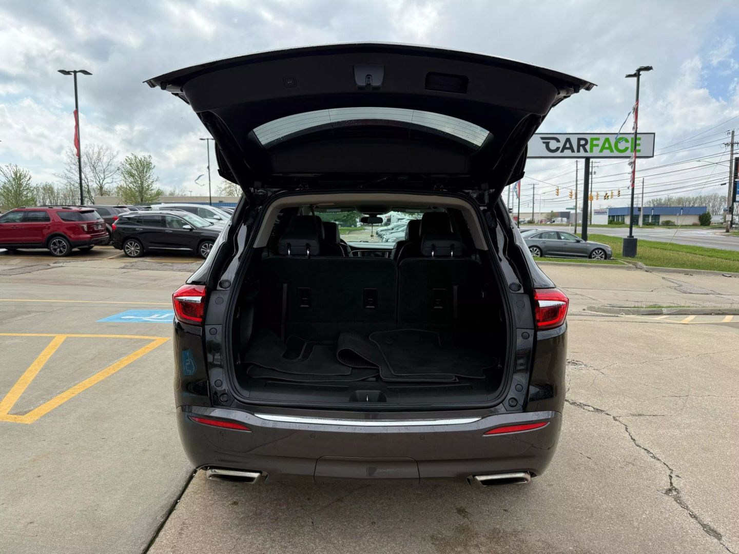 2019 Buick Enclave - Image 10