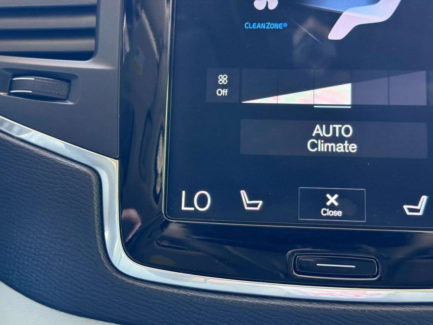 2019 Volvo Xc90 - Image 32