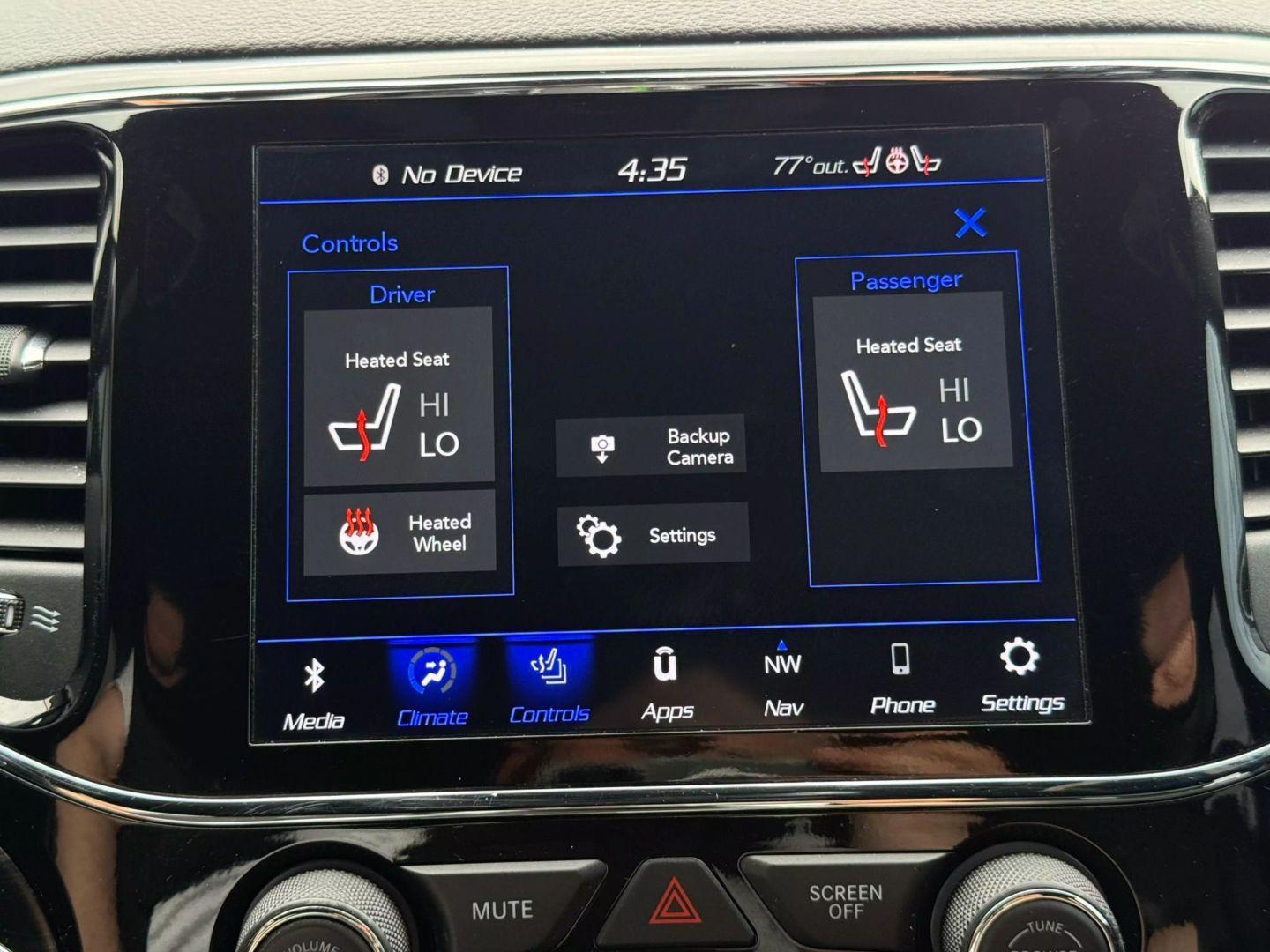 2020 Jeep Grand Cherokee - Image 39