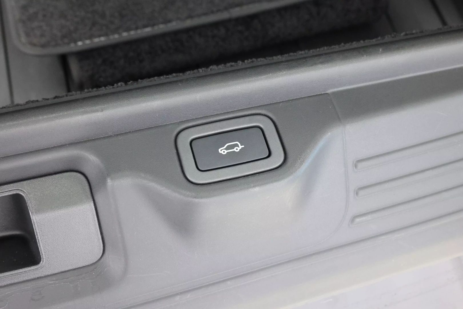 2016 Land Rover Range Rover - Image 70