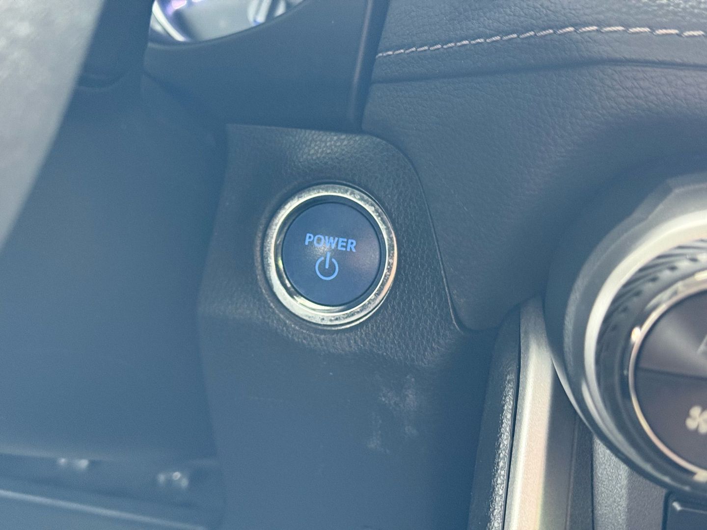 2021 Toyota Rav4 Hybrid - Image 29