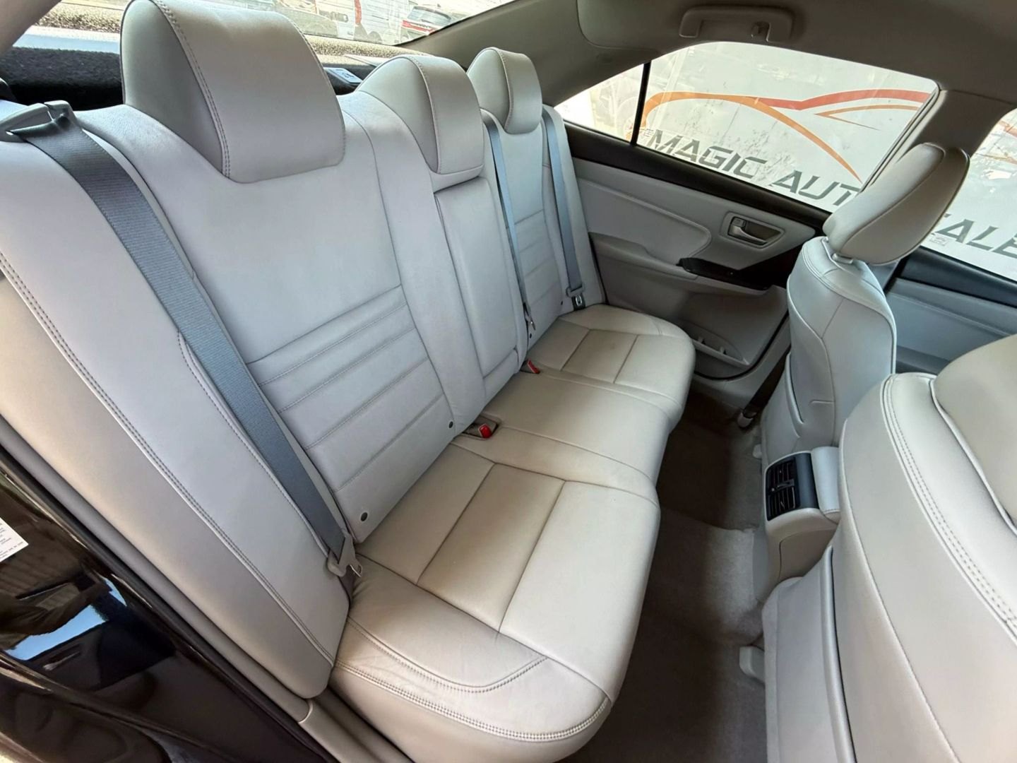 2016 Toyota Camry - Image 23