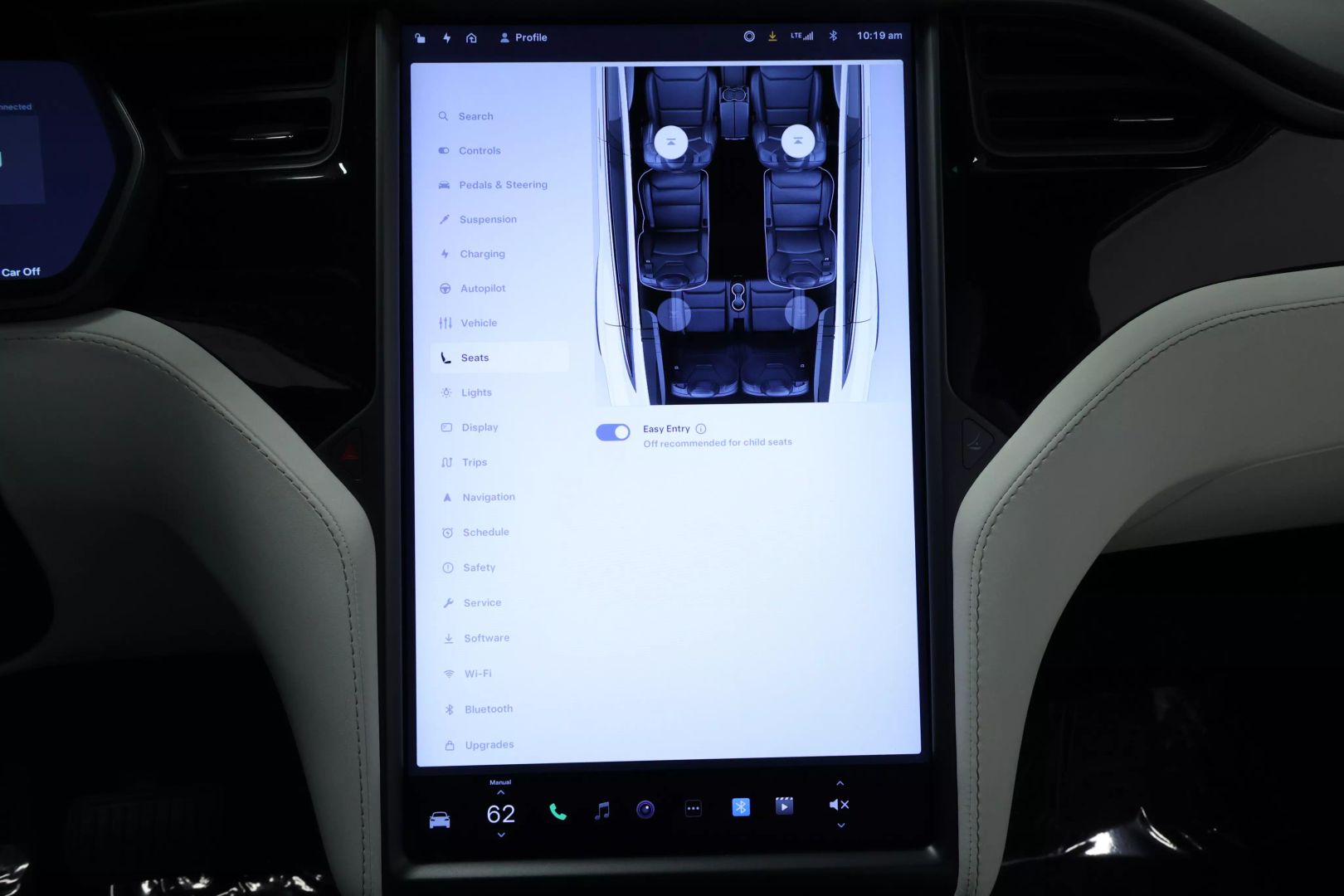 2020 Tesla Model X - Image 32