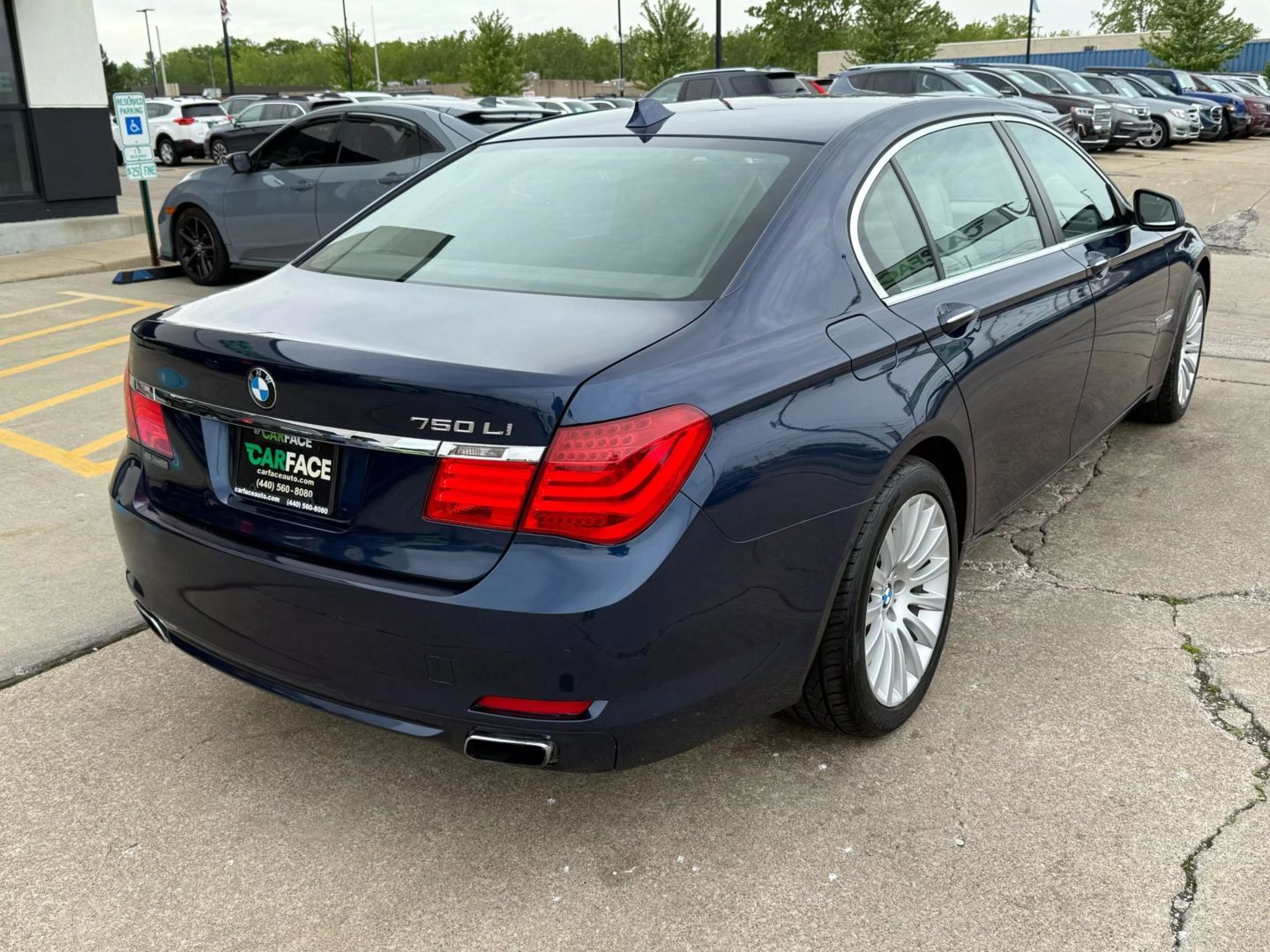 2010 Bmw 7 Series - Image 15