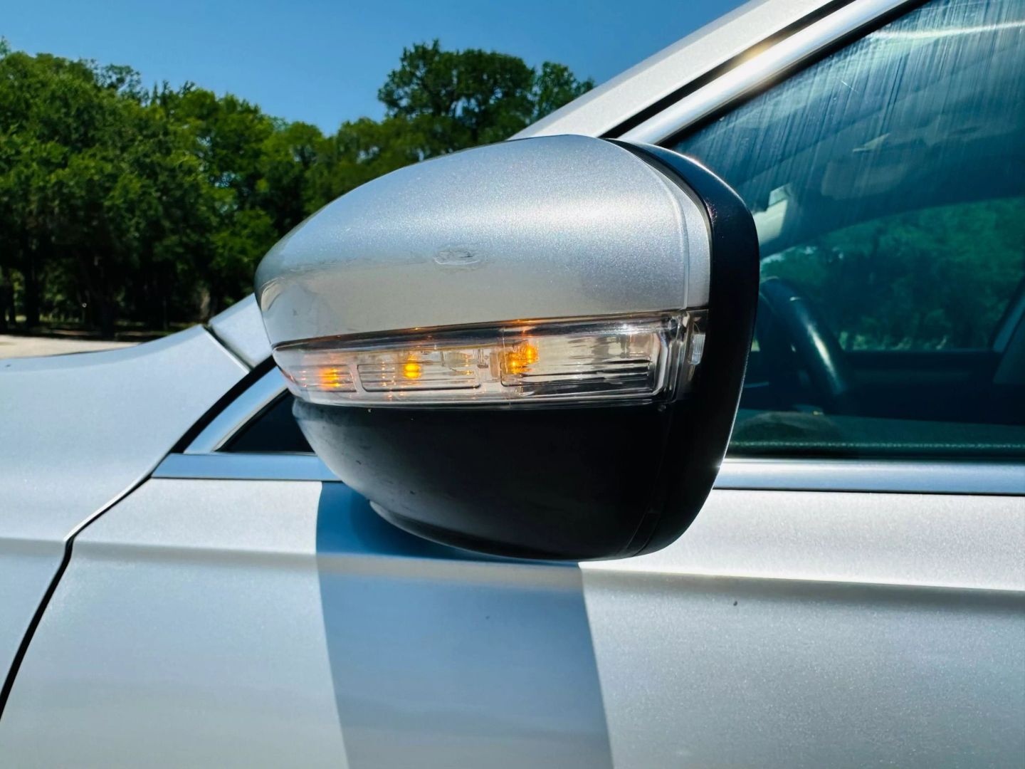 2020 Volkswagen Passat - Image 12