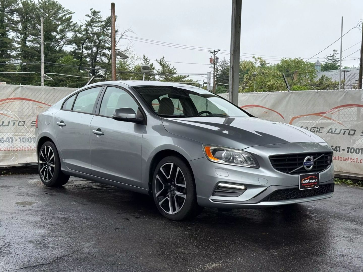 2018 Volvo S60 - Image 6