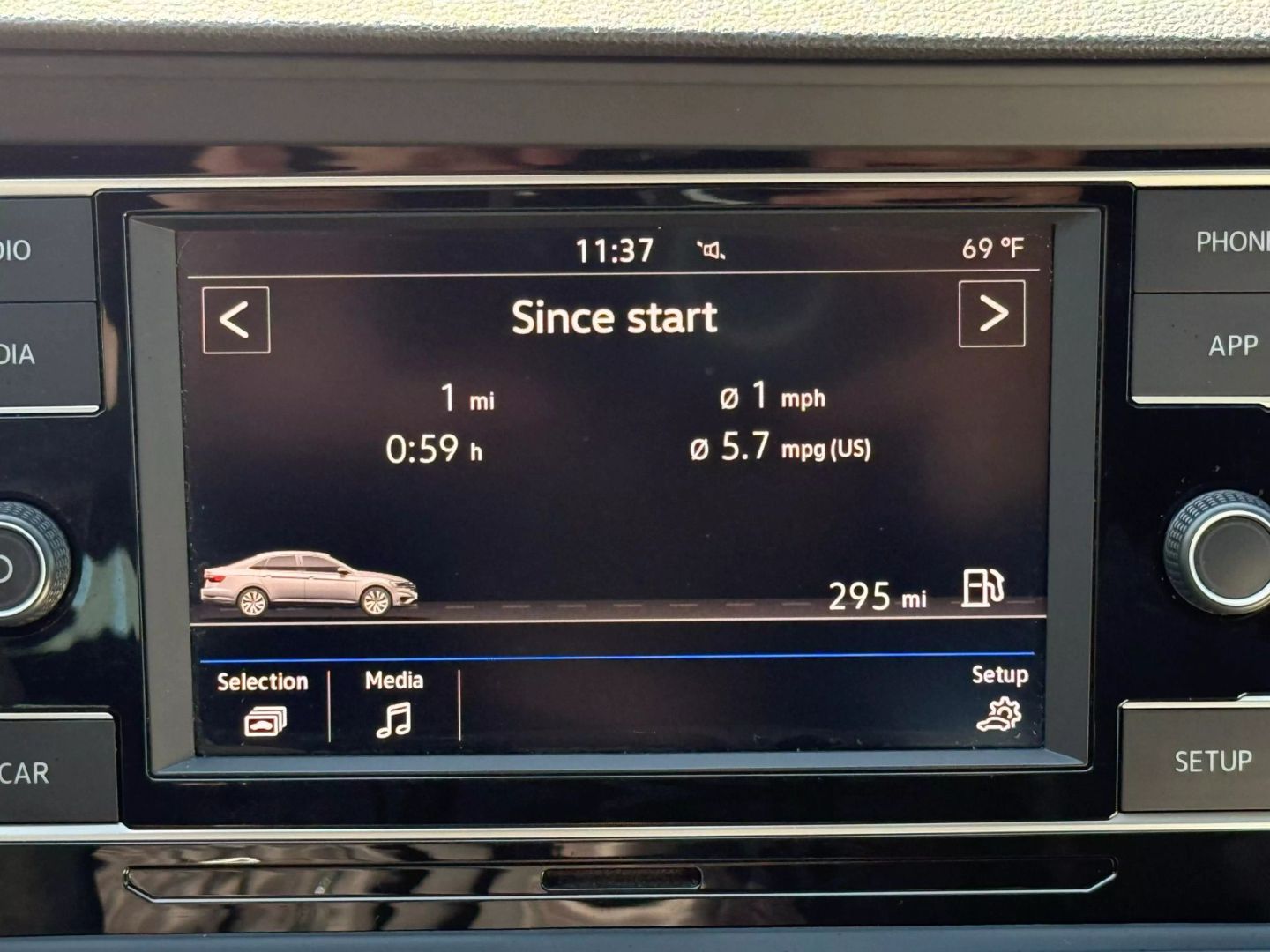 2019 Volkswagen Jetta - Image 34