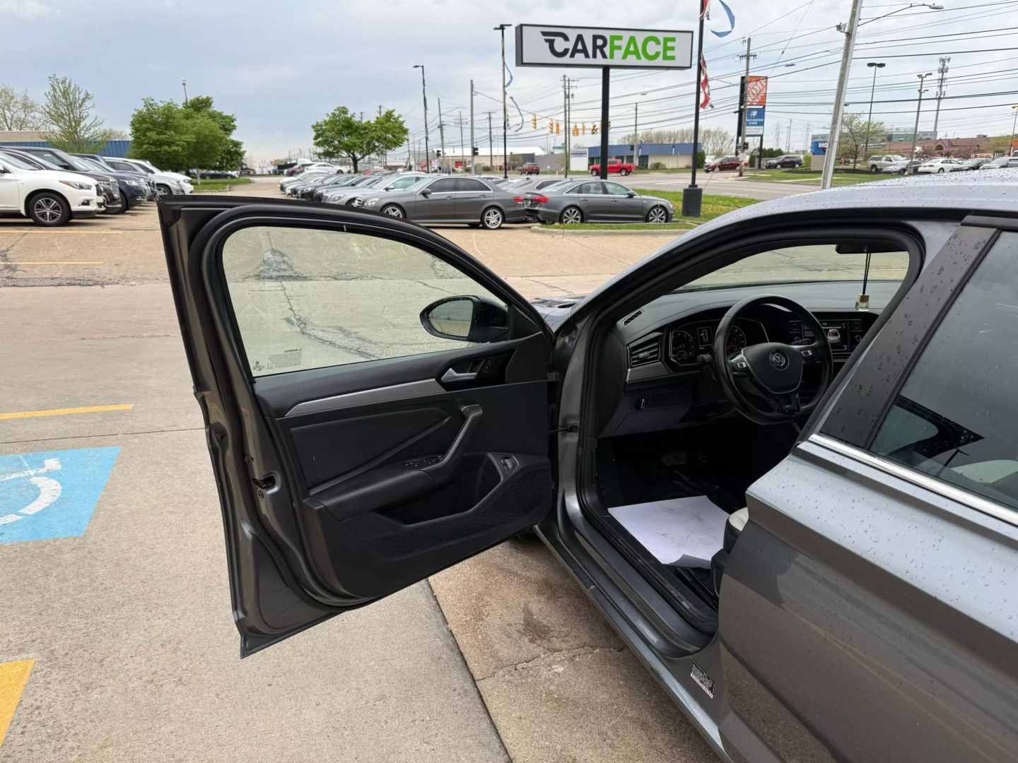 2021 Volkswagen Jetta - Image 16