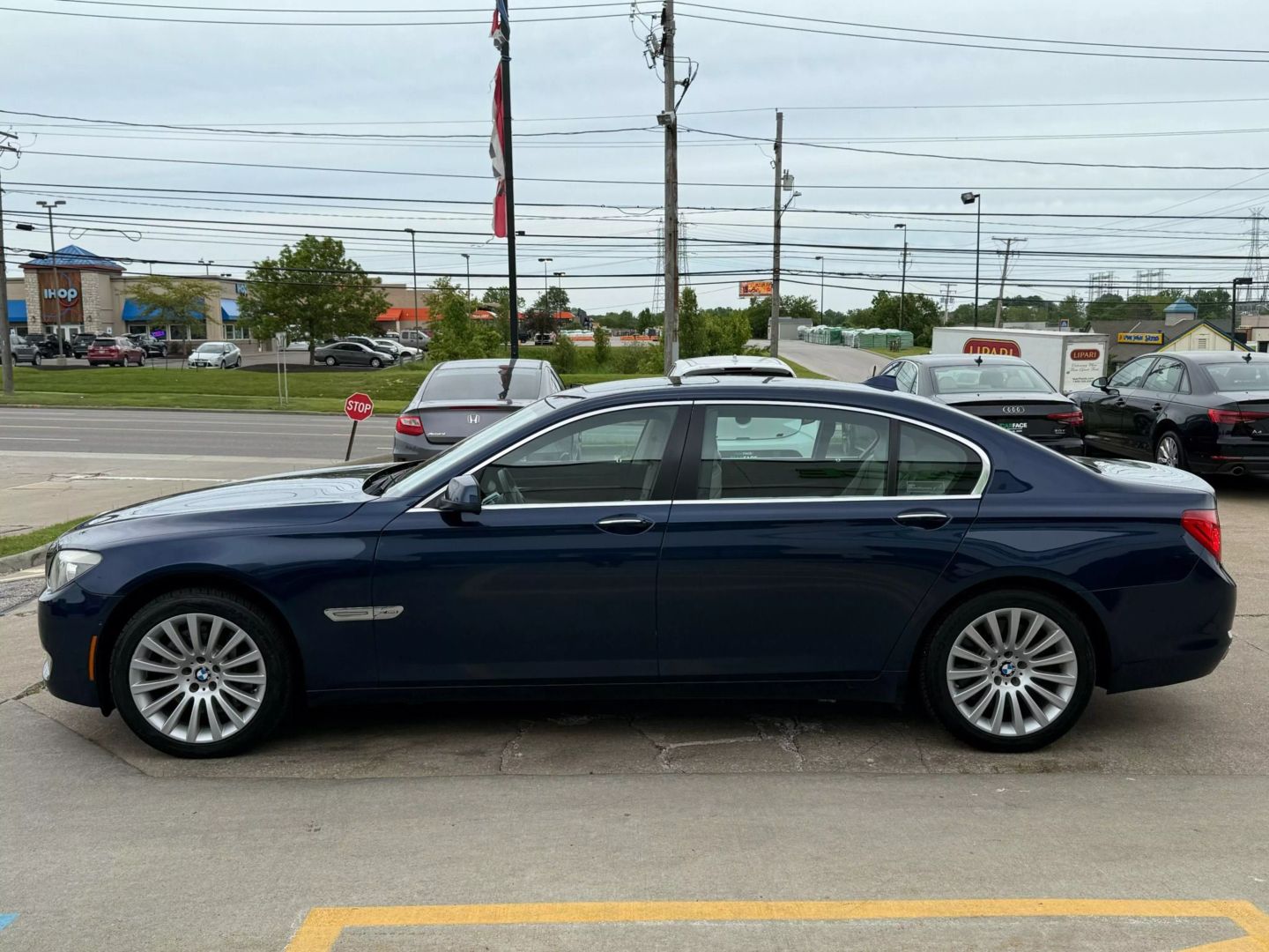 2010 Bmw 7 Series - Image 6
