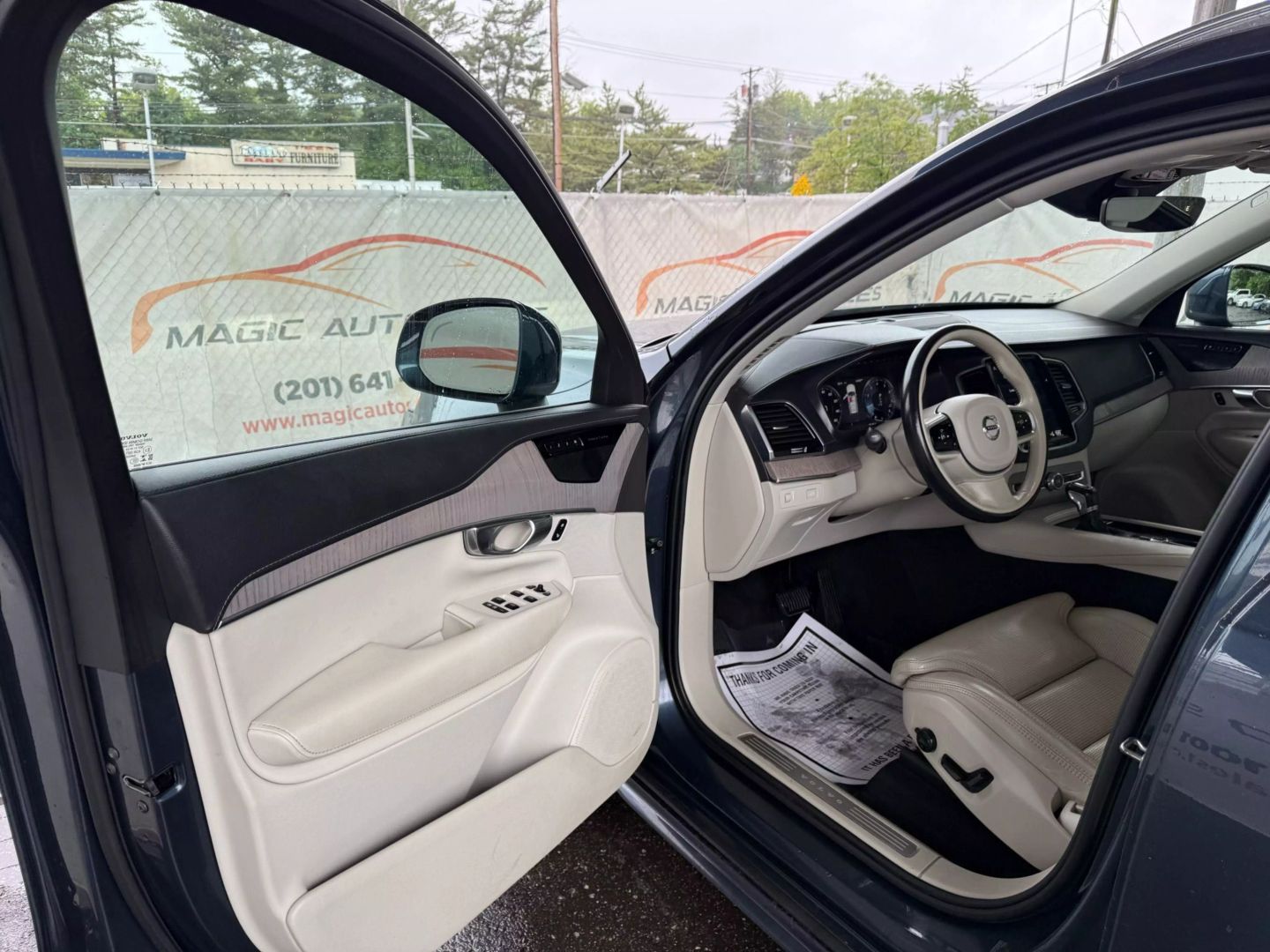 2021 Volvo Xc90 - Image 14