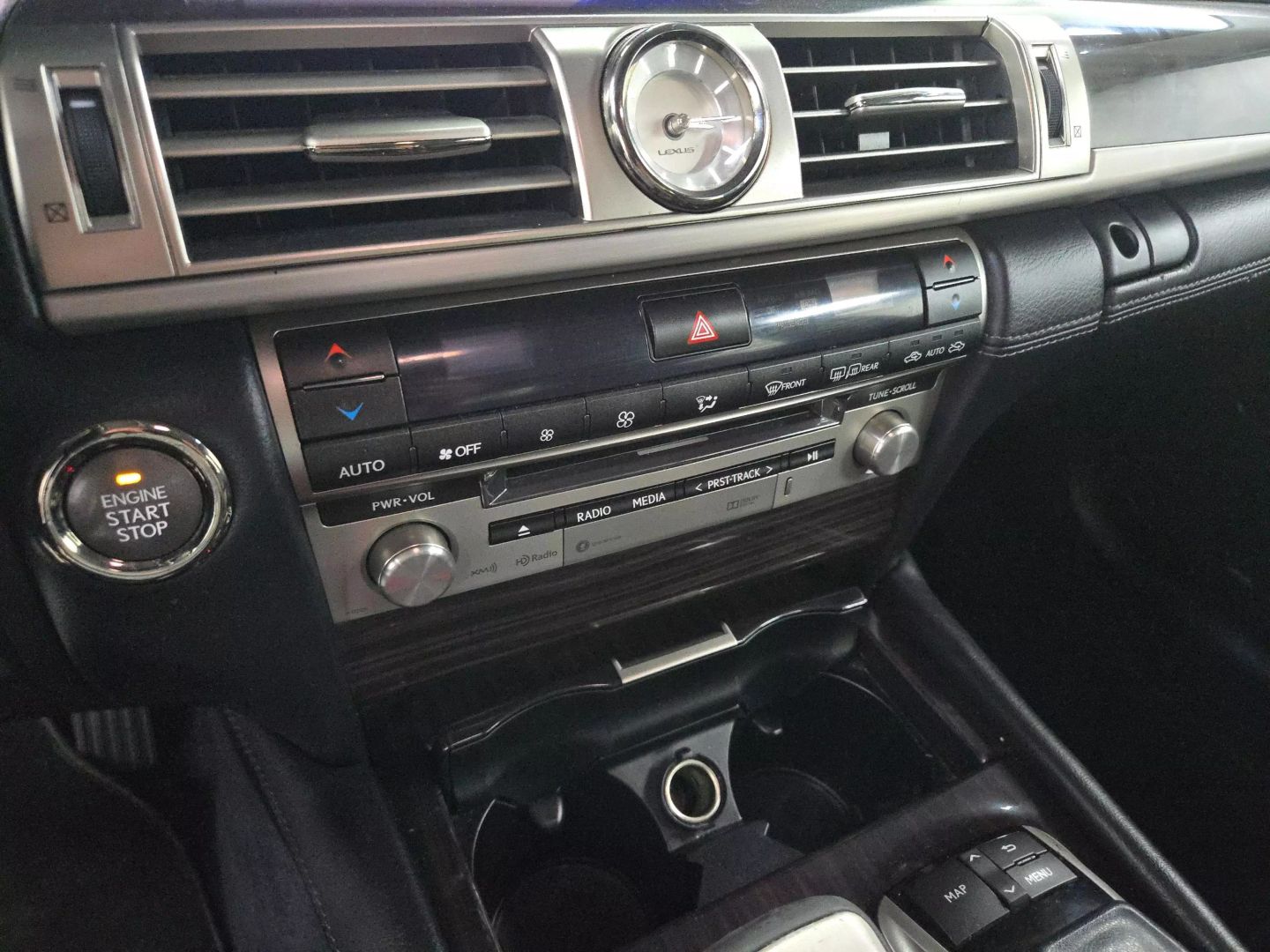 2016 Lexus Ls - Image 25