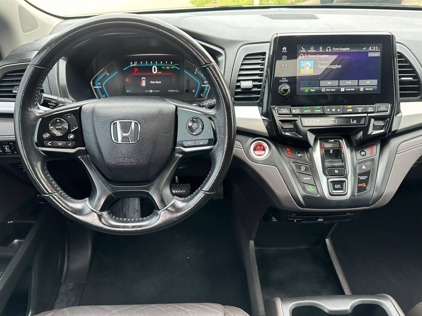 2018 Honda Odyssey - Image 27