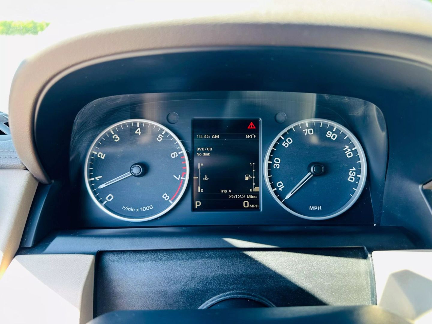2016 Land Rover Lr4 - Image 25