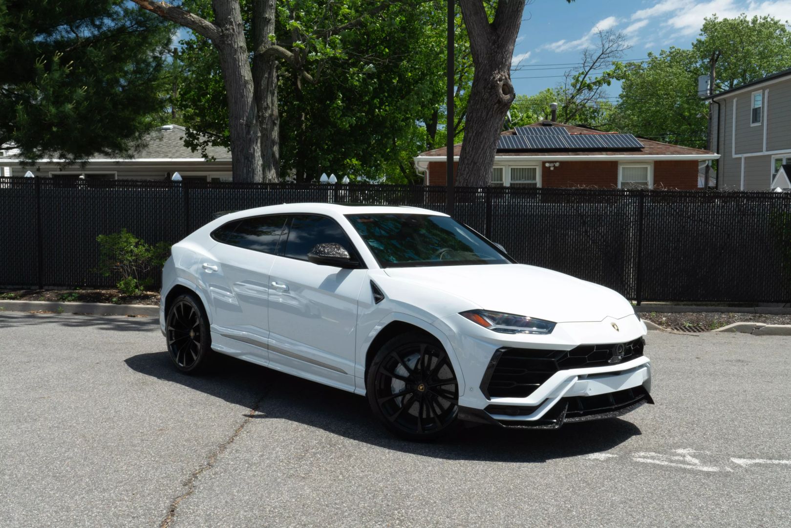 2019 Lamborghini Urus - Image 7