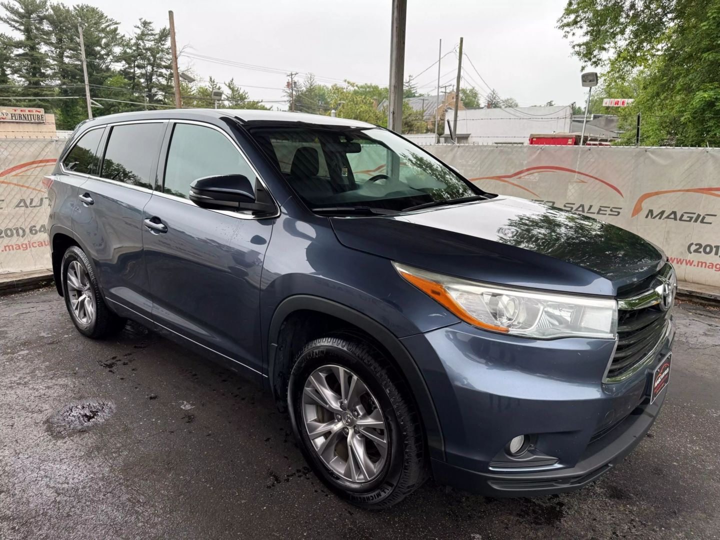 2015 Toyota Highlander - Image 7