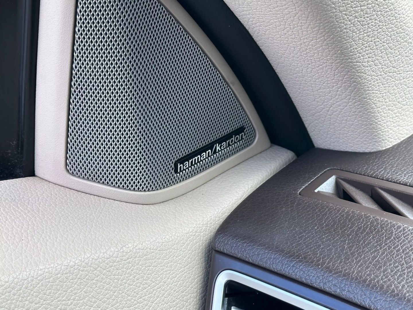 2014 Mercedes-benz E-class - Image 42