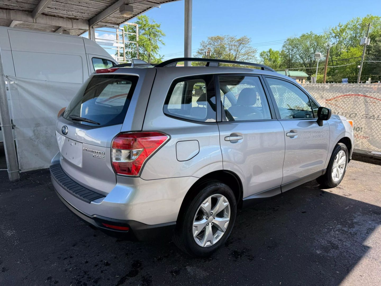 2016 Subaru Forester - Image 12