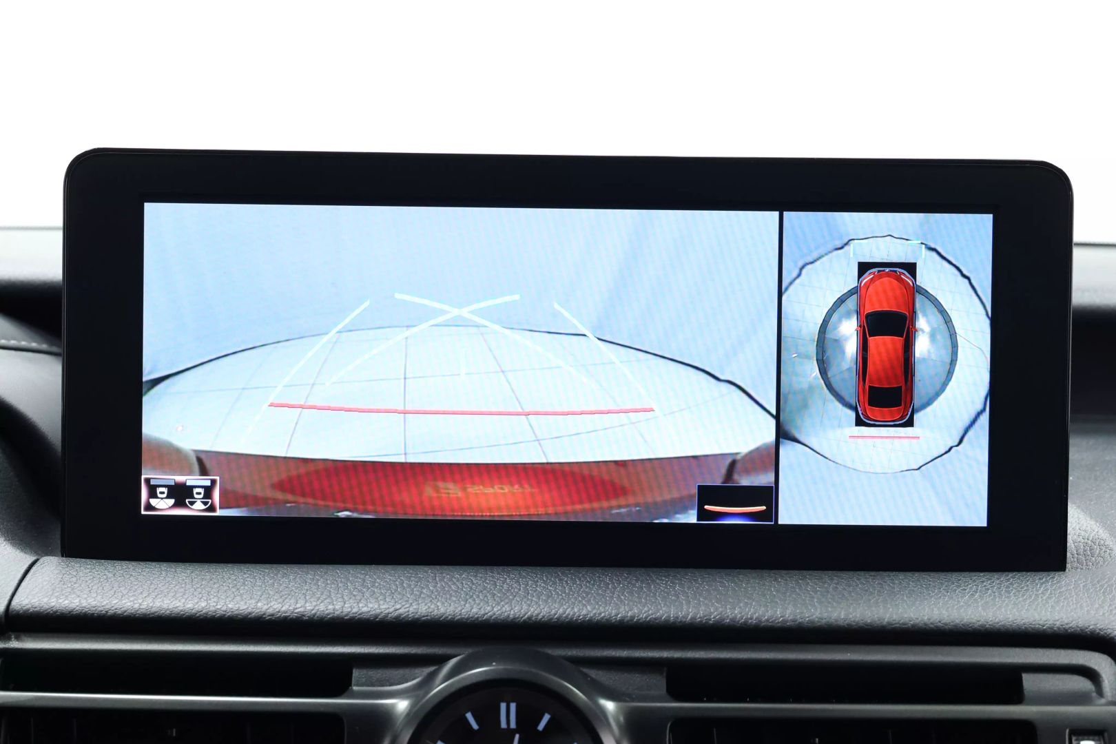 2023 Lexus Is - Image 38