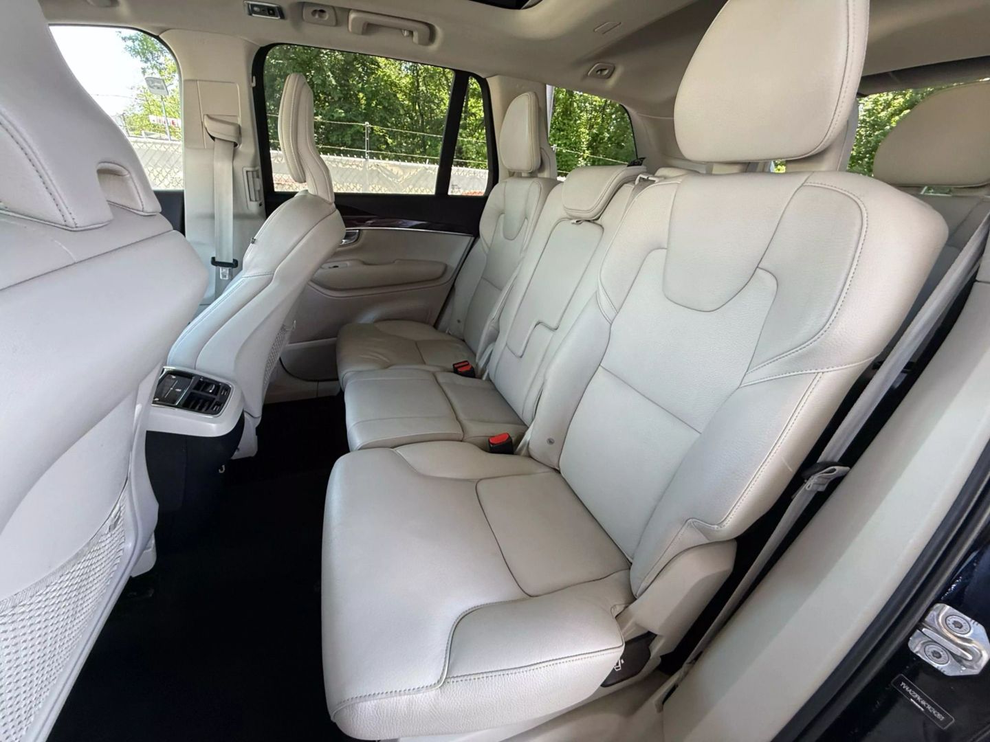 2019 Volvo Xc90 - Image 19