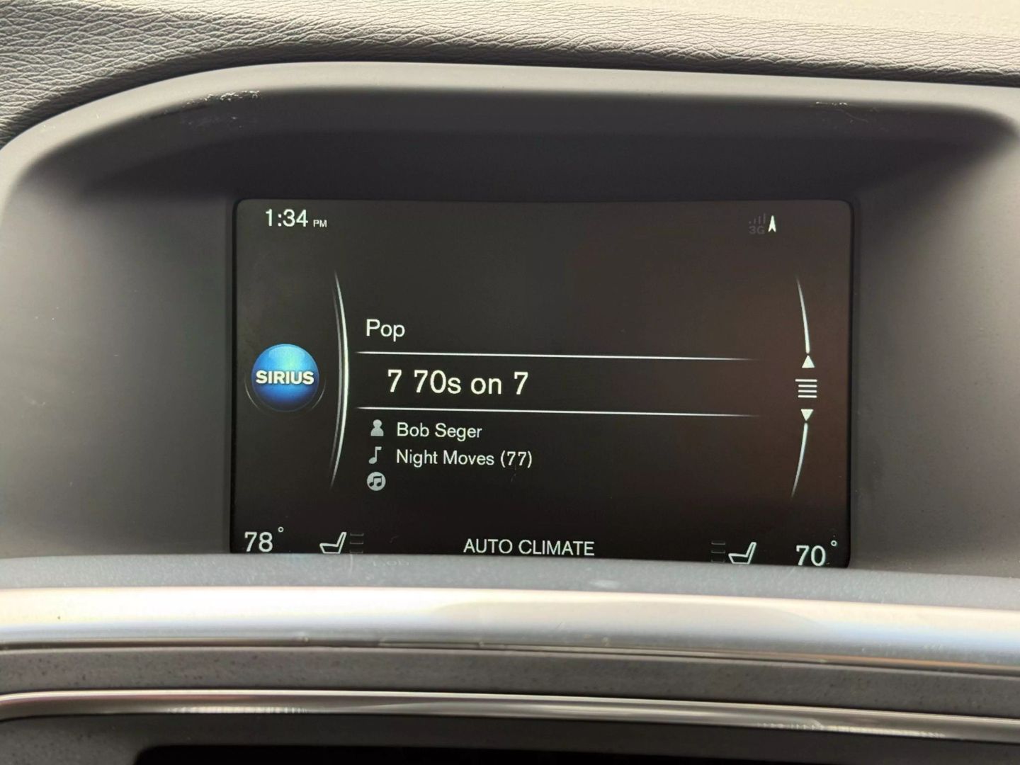 2016 Volvo S60 - Image 34