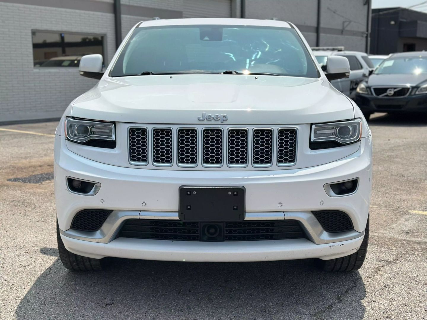 2015 Jeep Grand Cherokee - Image 14