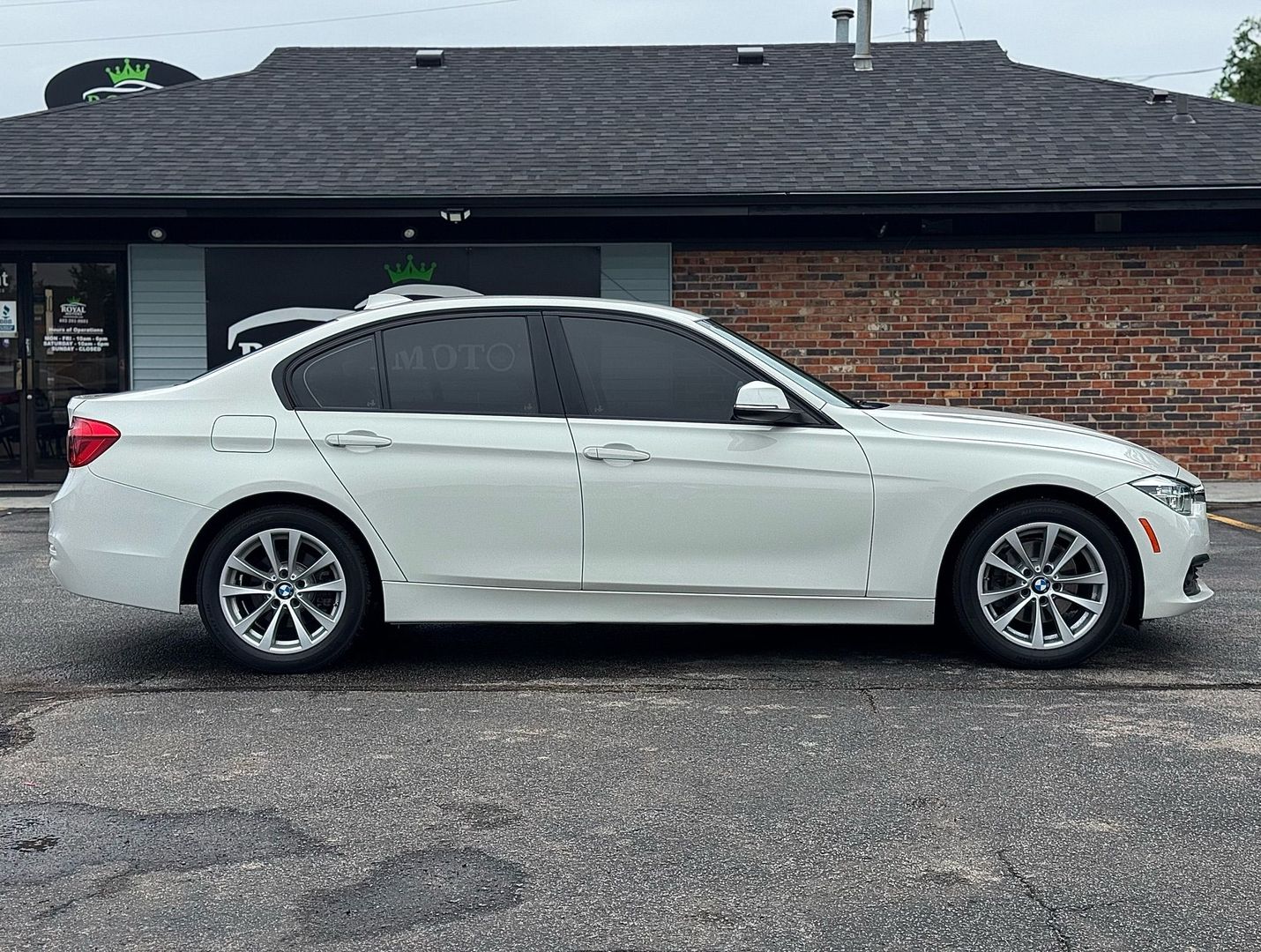 2018 Bmw 3 Series - Image 12