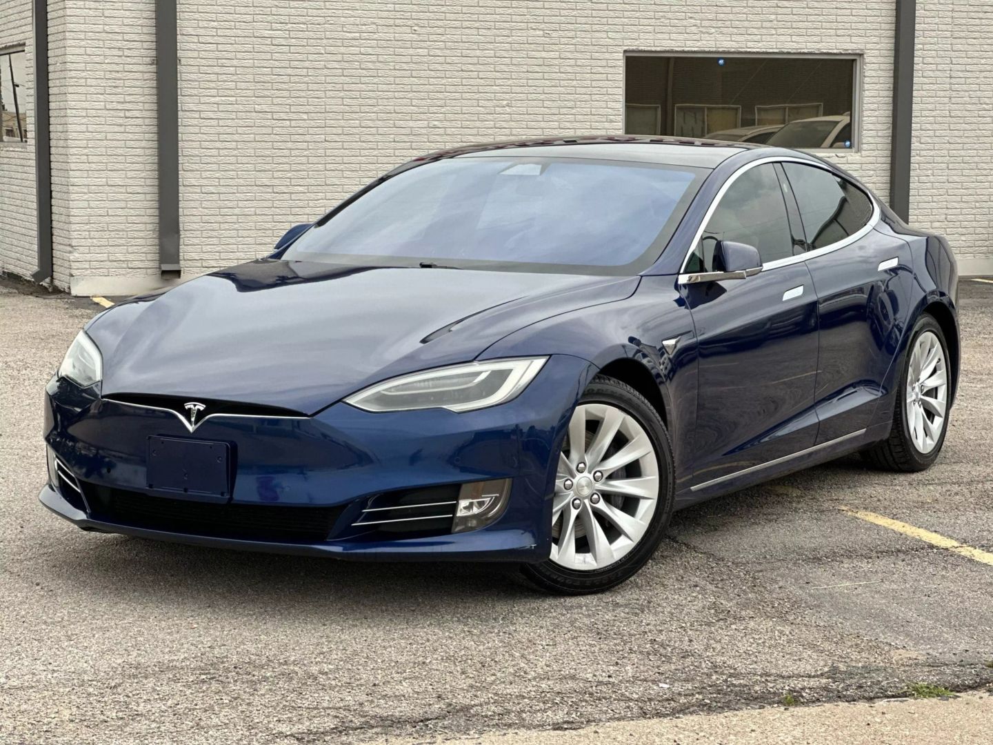 2018 Tesla Model S - Image 2