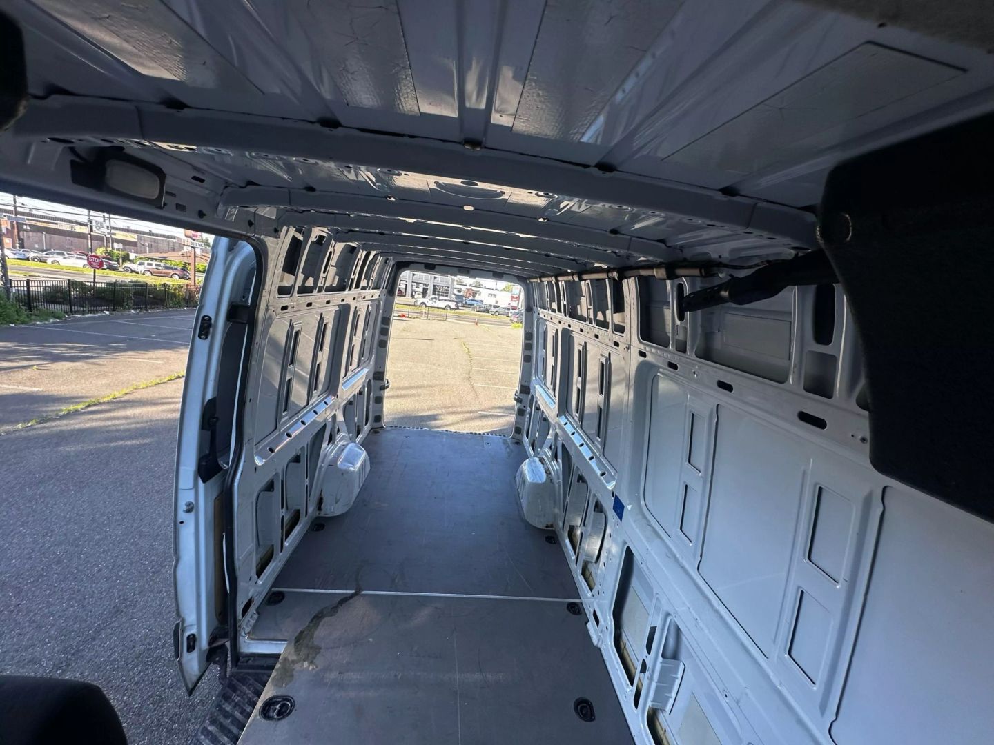 2013 Mercedes-benz Sprinter 2500 Cargo - Image 33
