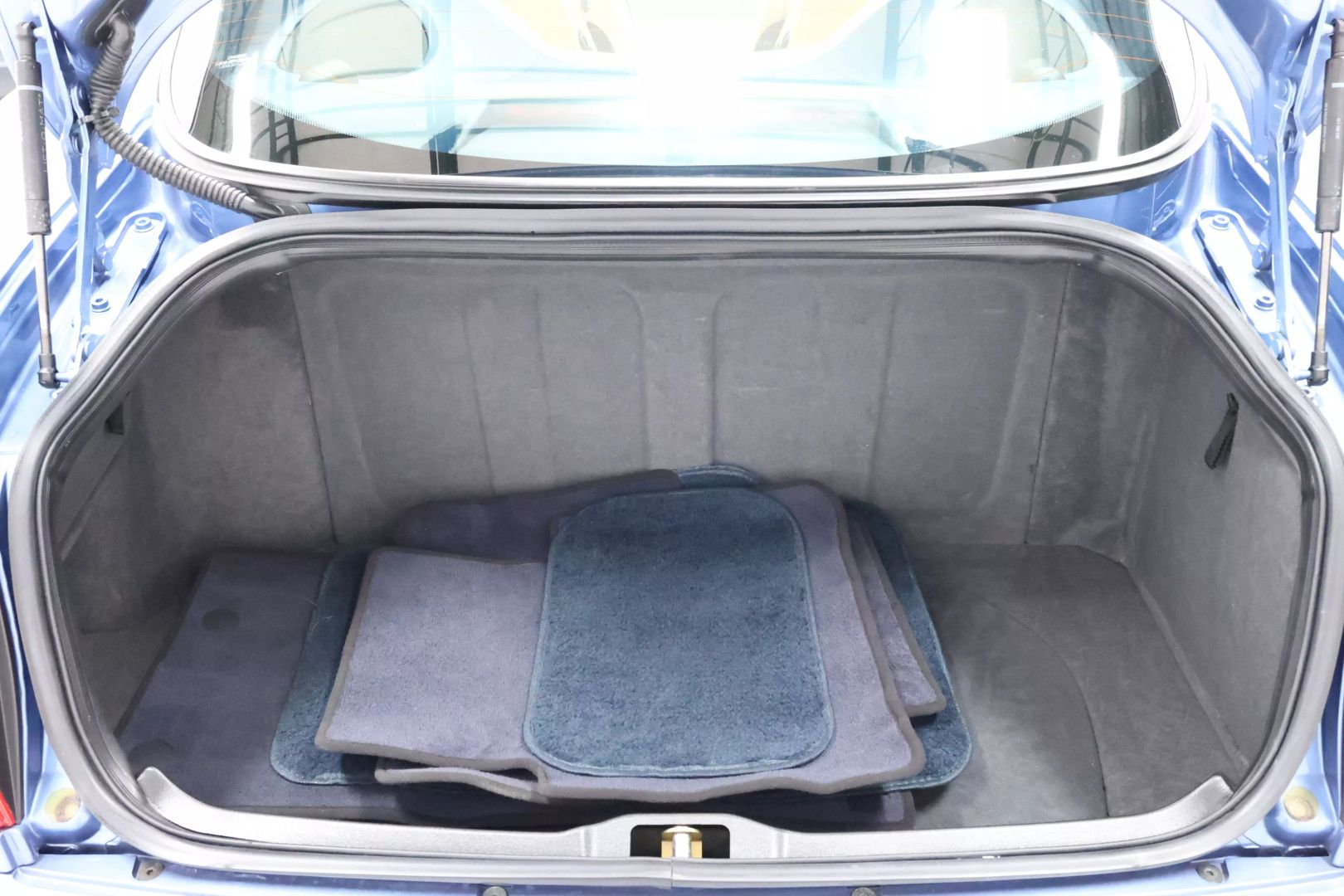 2004 Maserati Coupe - Image 56