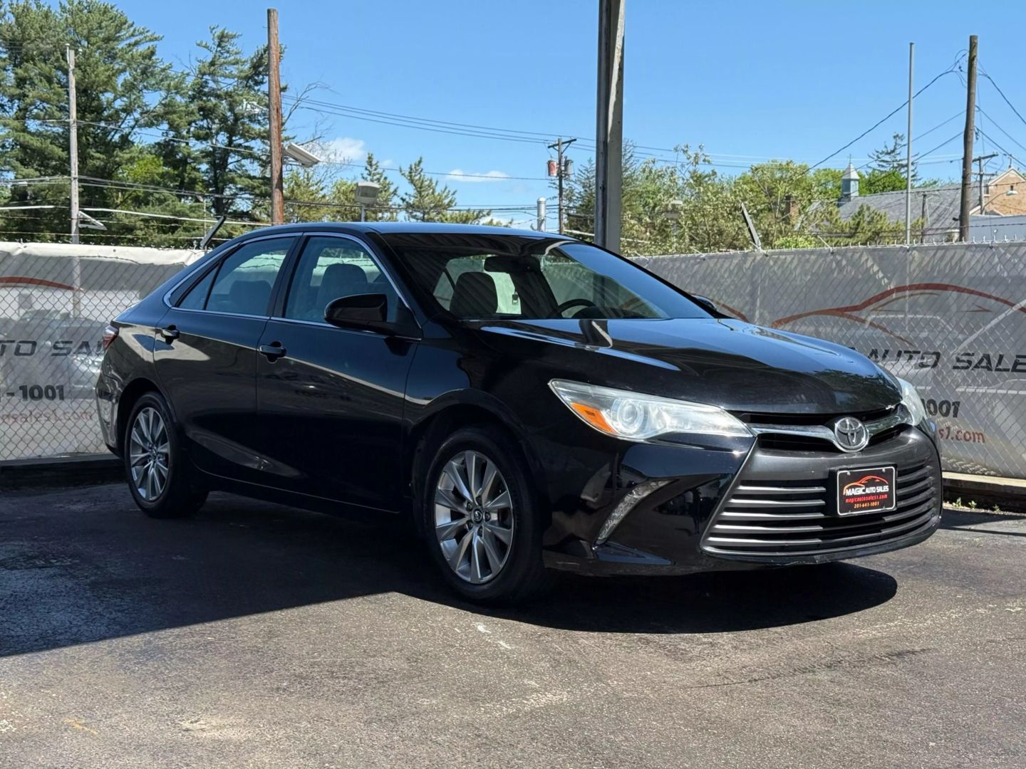 2016 Toyota Camry - Image 6