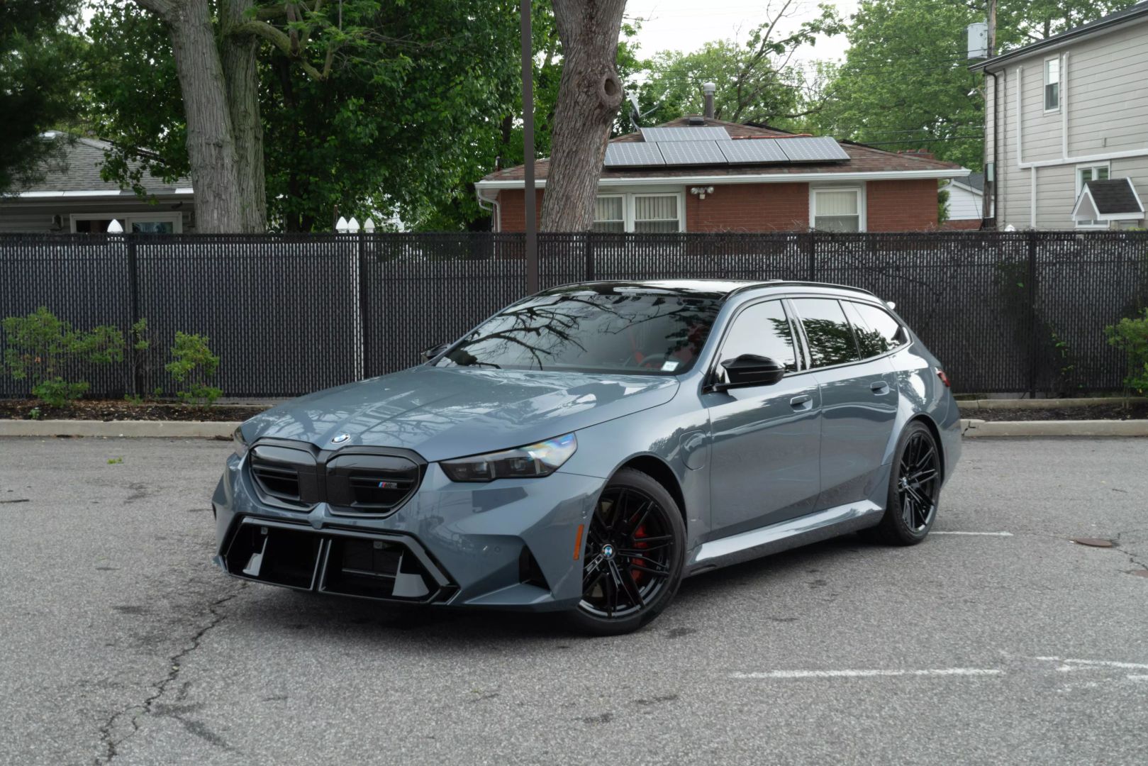 2025 Bmw M5 - Image 11