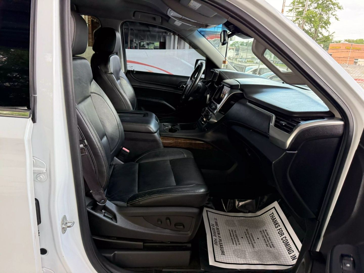 2015 Chevrolet Suburban - Image 26