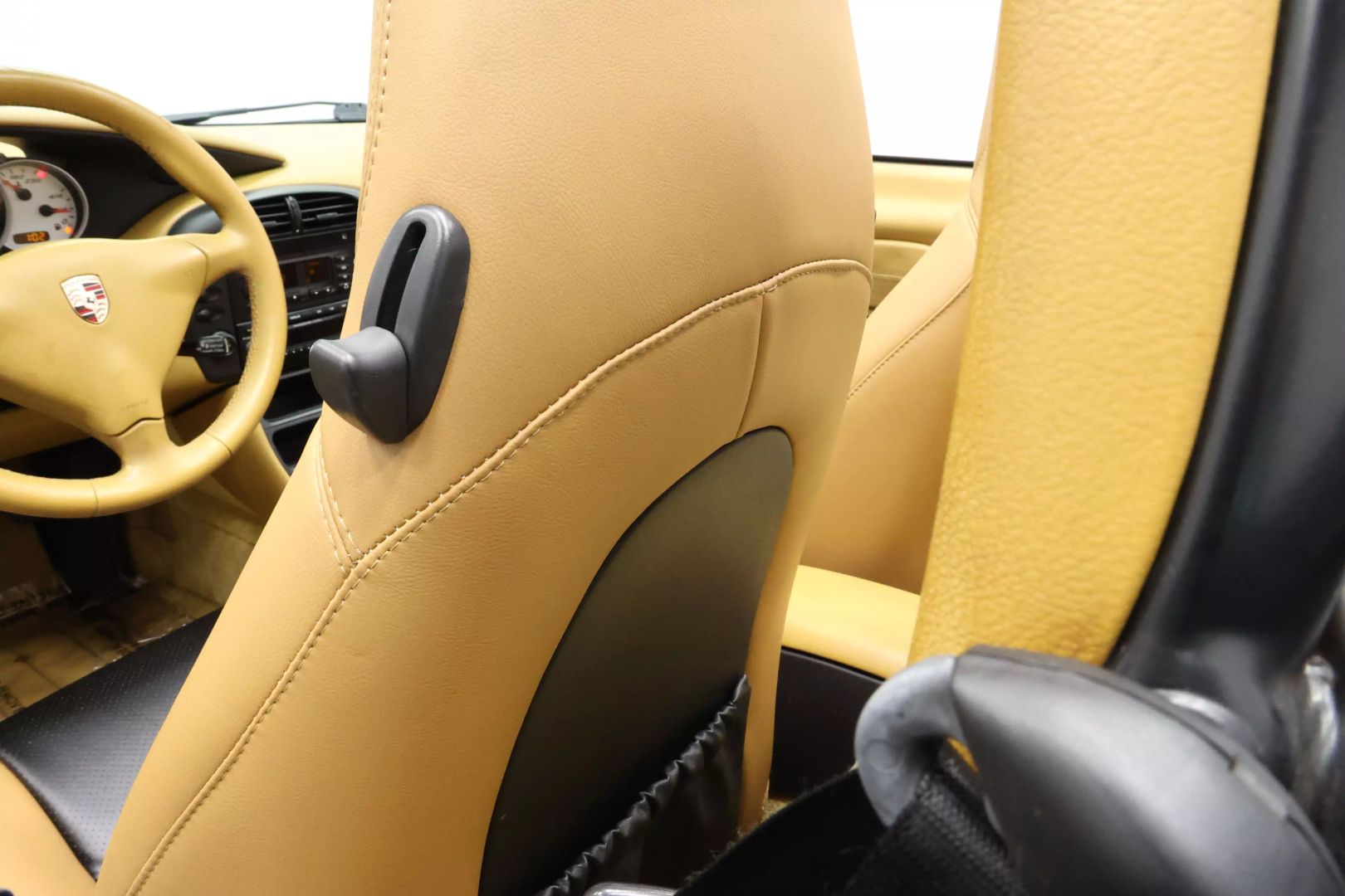 2003 Porsche Boxster - Image 42