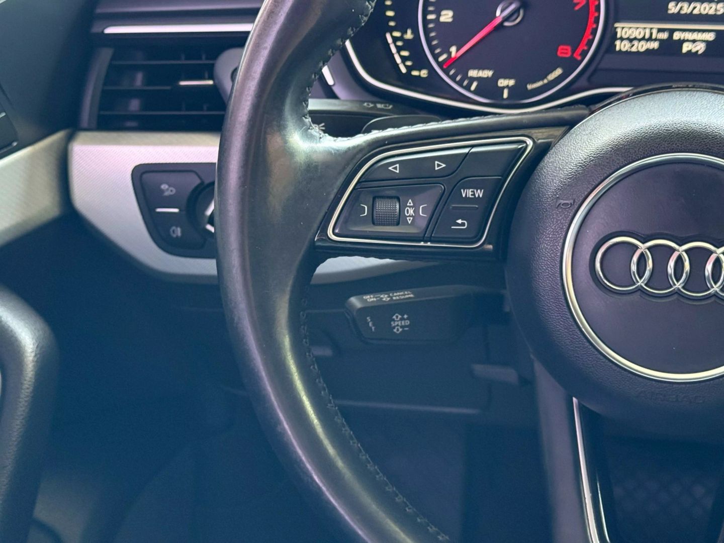 2017 Audi A4 - Image 35
