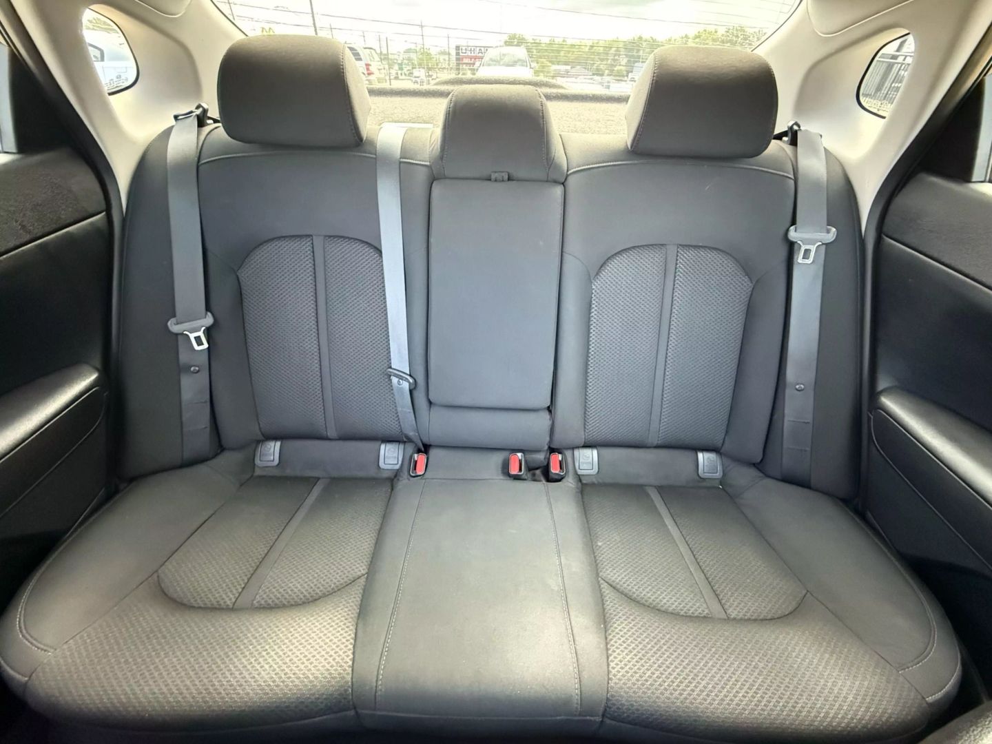 2016 Kia Optima - Image 41