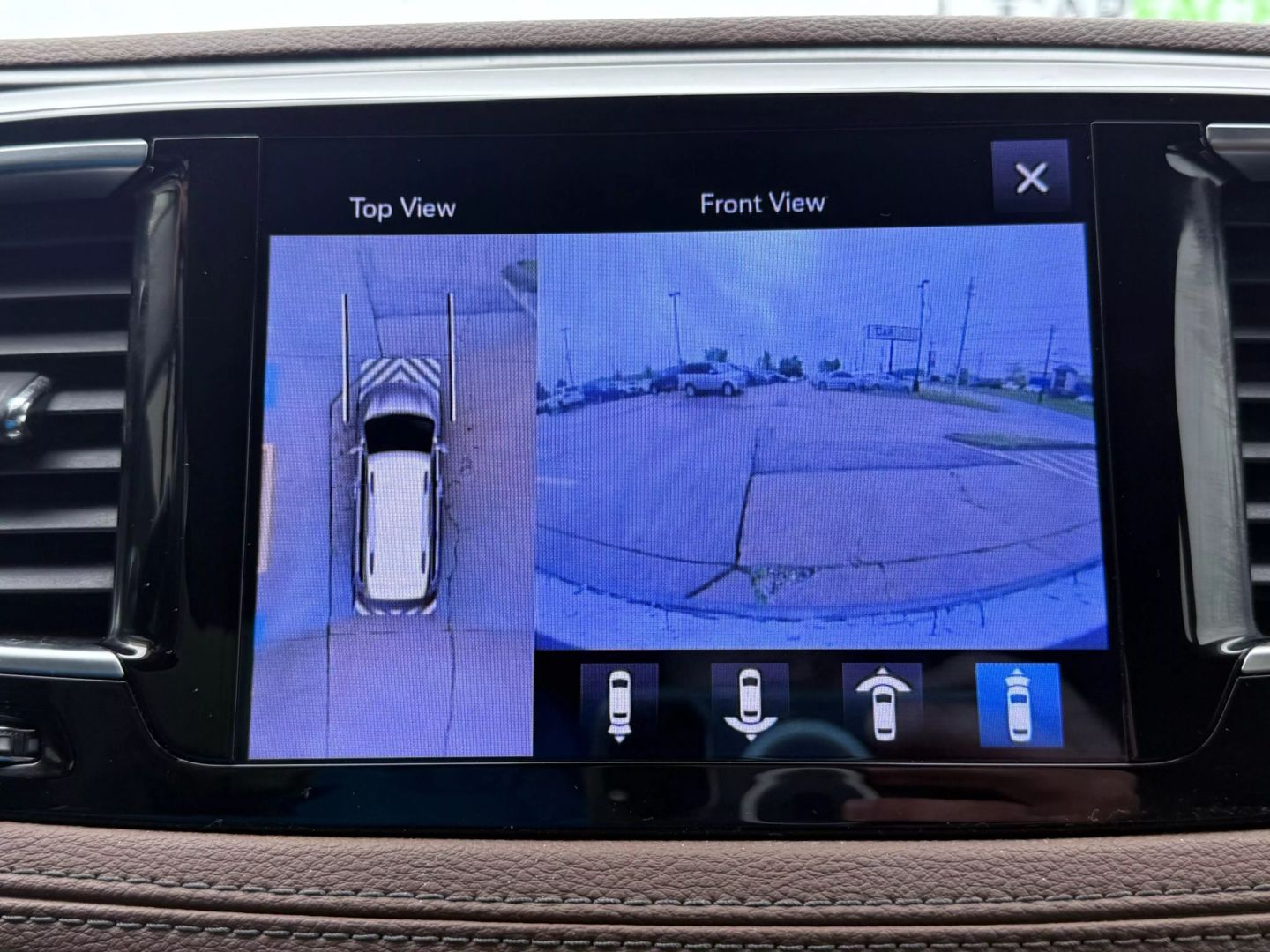 2017 Chrysler Pacifica - Image 60