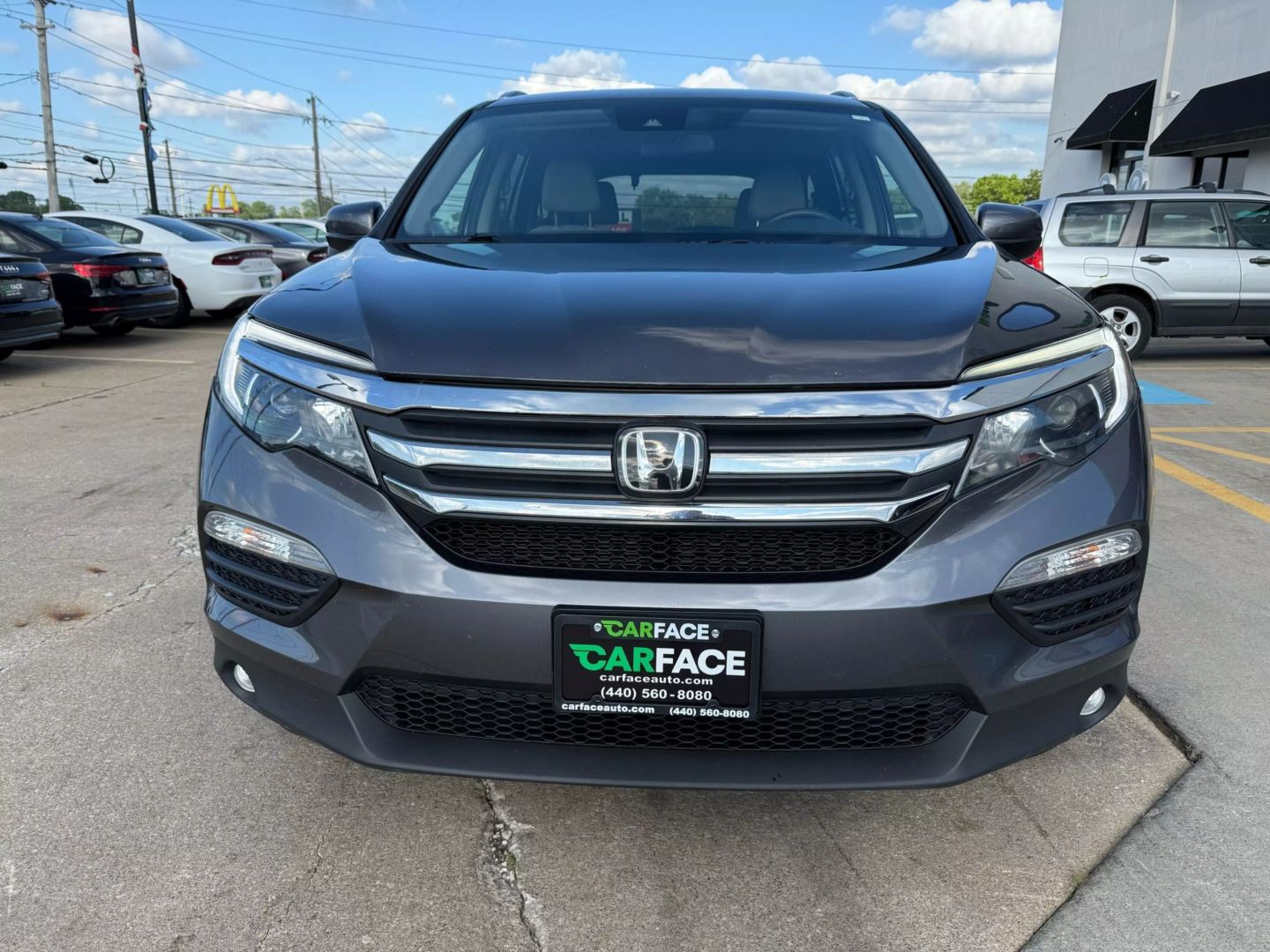 2017 Honda Pilot - Image 2