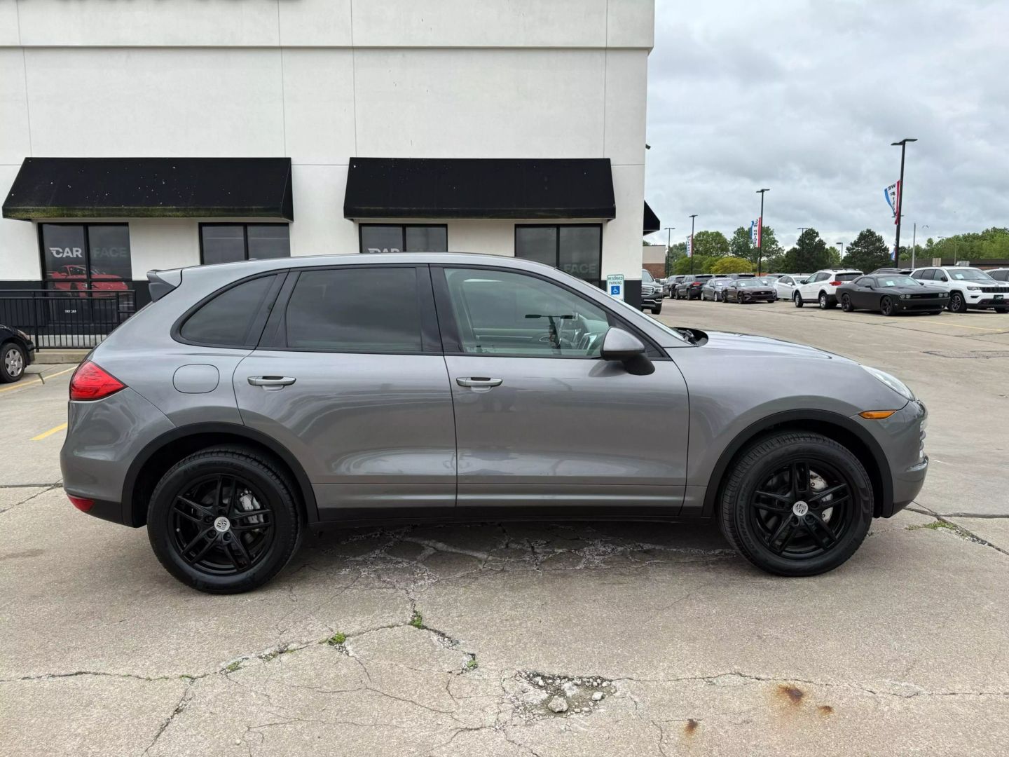2013 Porsche Cayenne - Image 17
