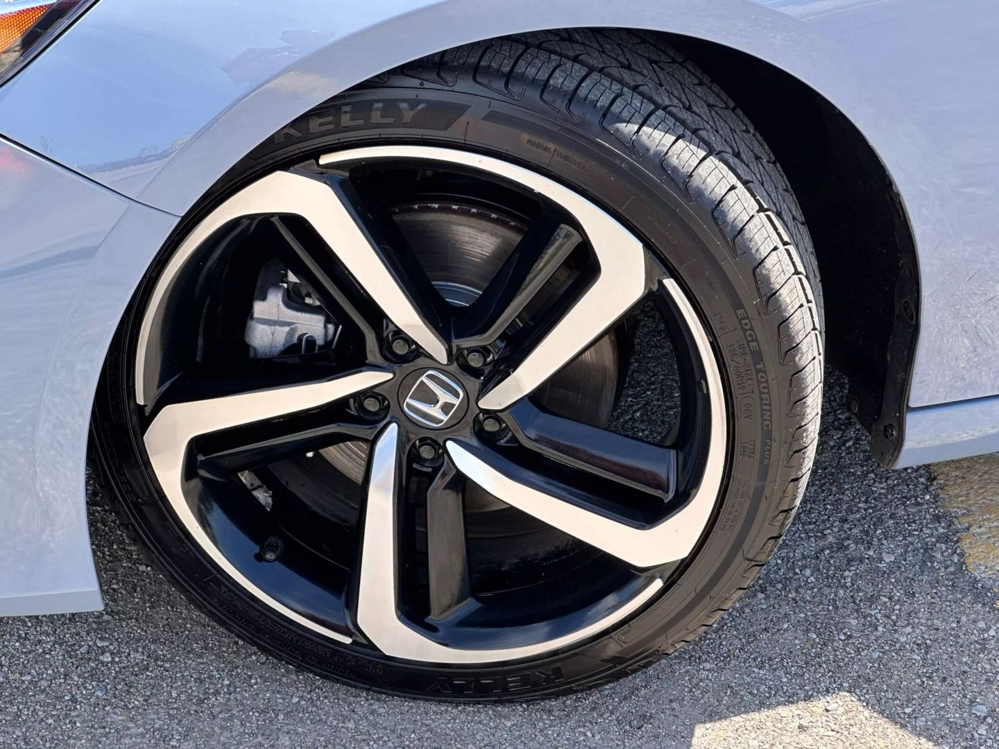 2021 Honda Accord - Image 40