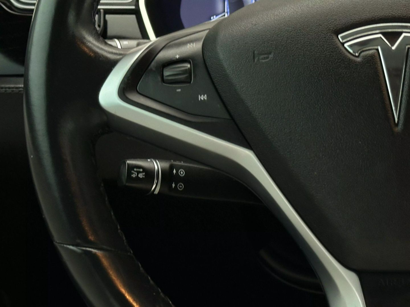 2018 Tesla Model S - Image 28