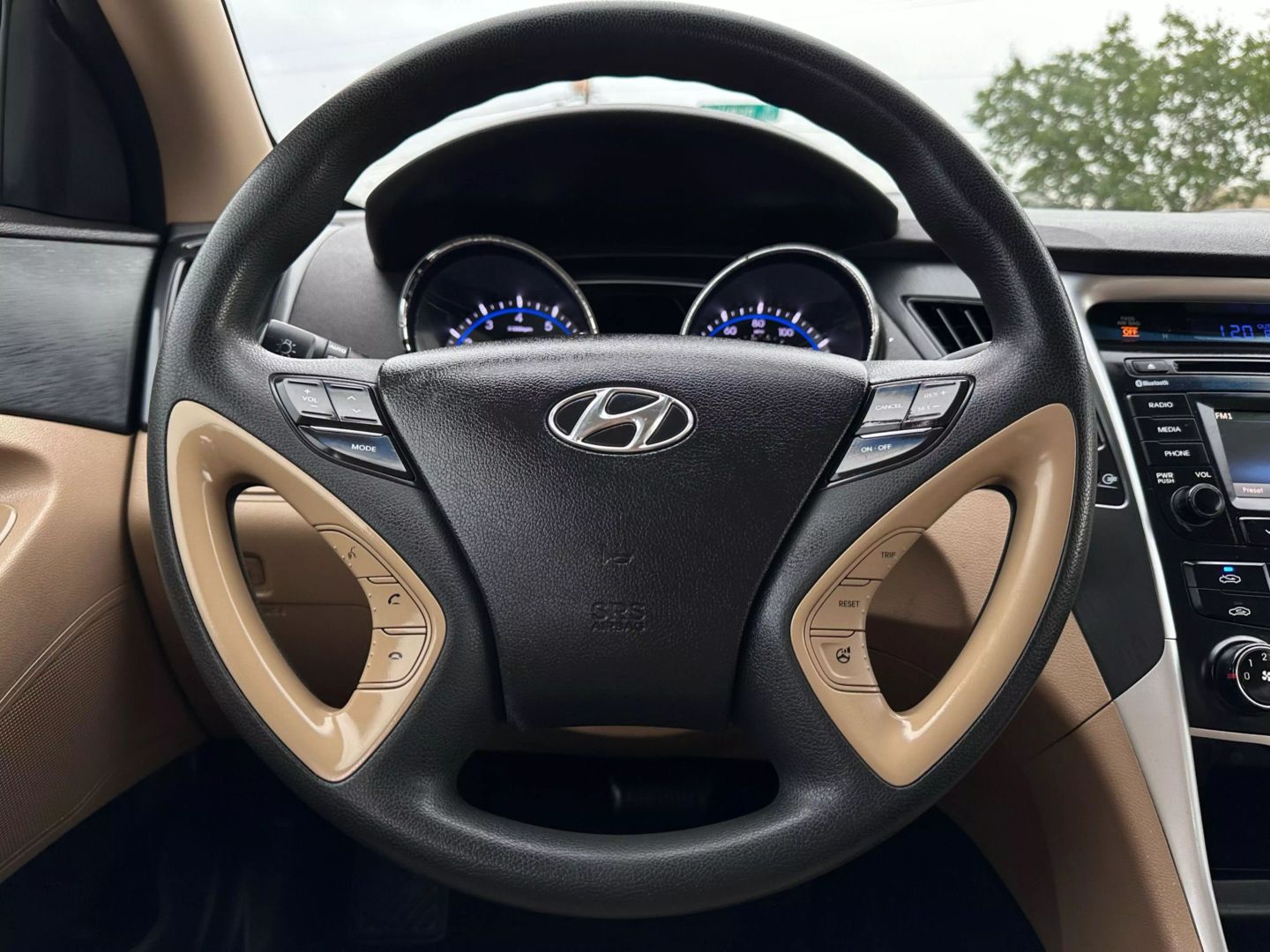 2014 Hyundai Sonata - Image 26