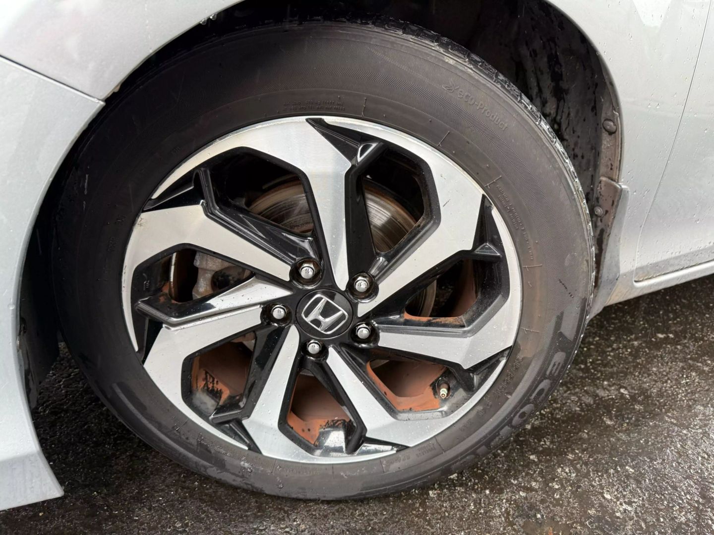 2017 Honda Accord - Image 41