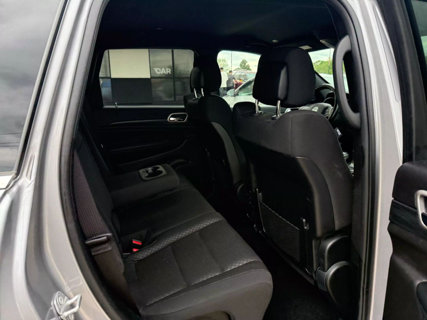 2021 Jeep Grand Cherokee - Image 23