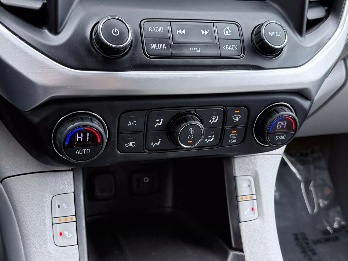 2018 Gmc Acadia - Image 46