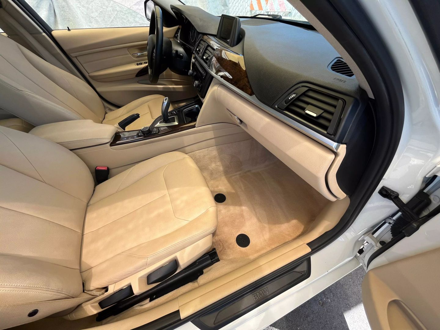 2015 Bmw 3 Series  Vin: Wba3b1c55fk137708 Stock Id: 137708 - Image 12