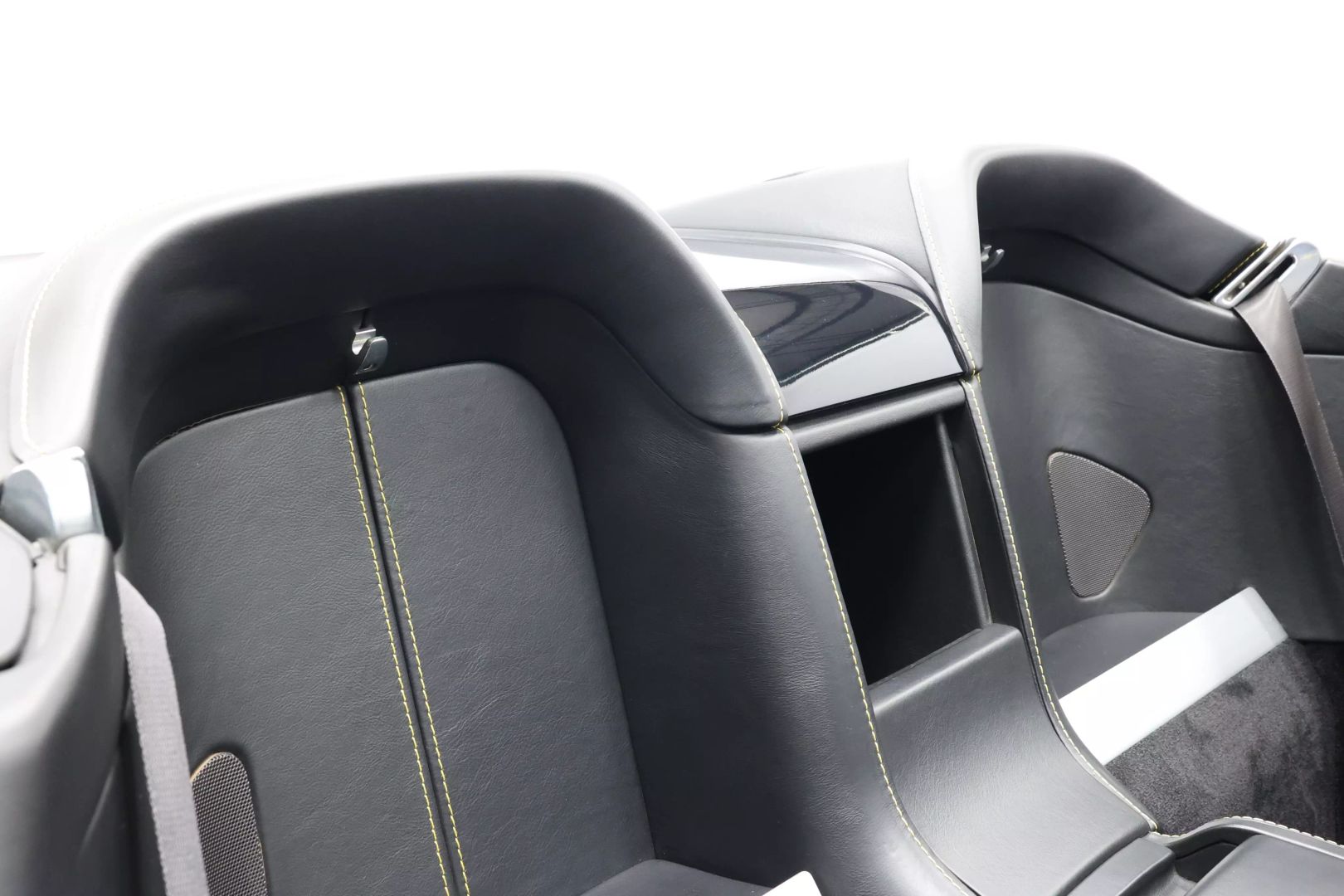 2008 Aston Martin Vantage - Image 62