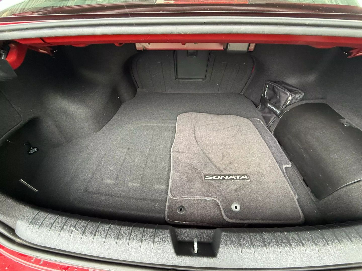 2016 Hyundai Sonata Hybrid - Image 20