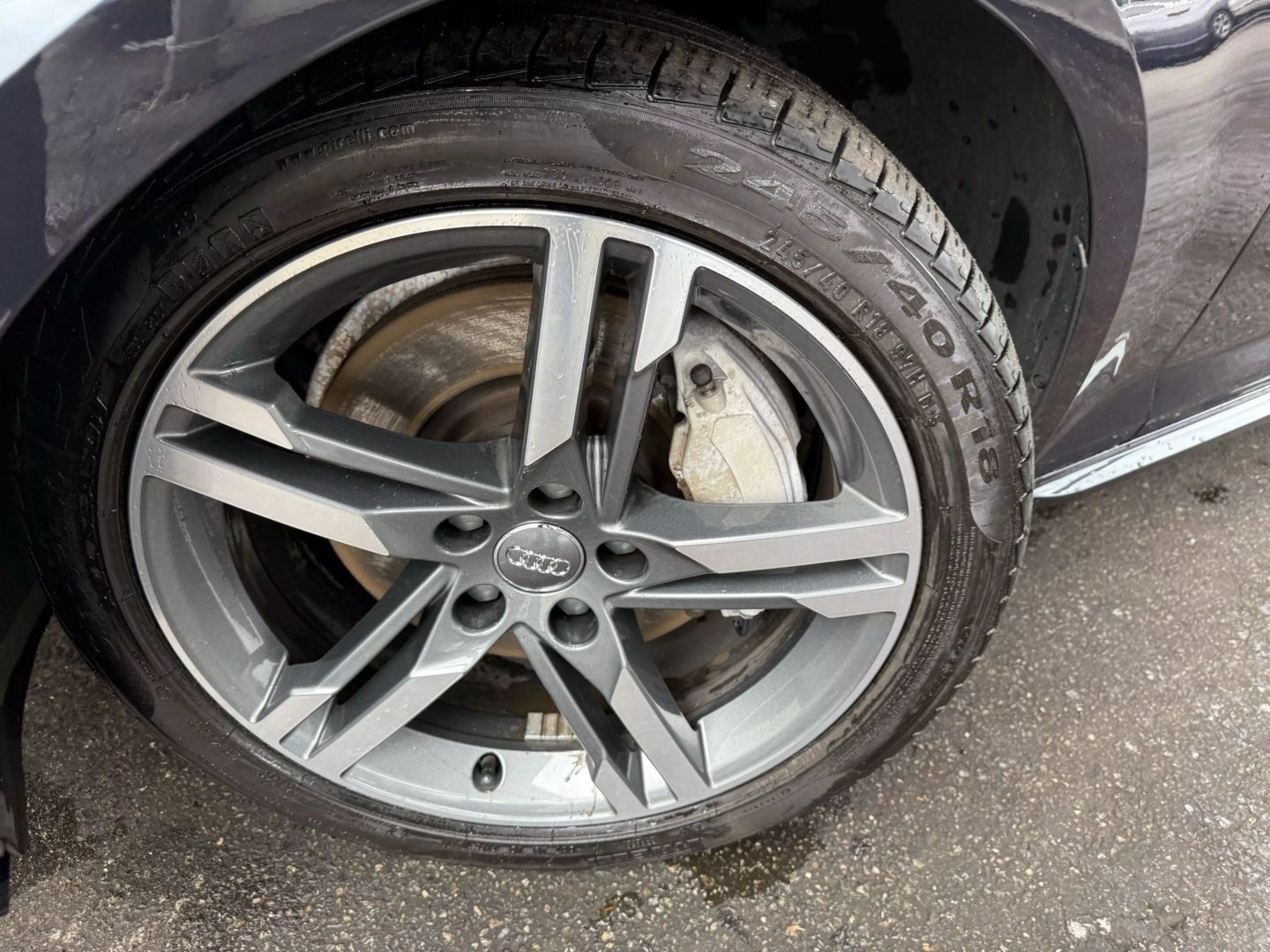 2018 Audi A4 - Image 41
